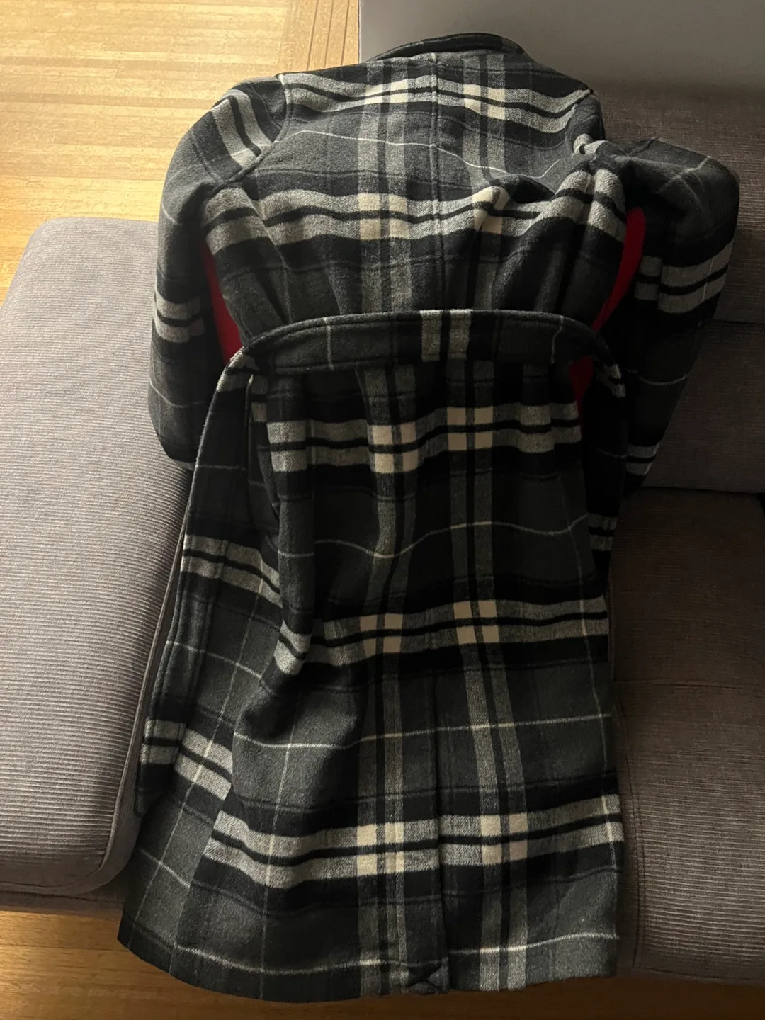 Abercrombie & Fitch Grey & White Plaid Coat - XS image indicator(4)