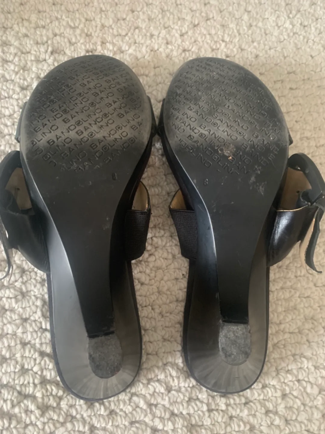 Bandolino Black Leather Wedge Sandals image indicator(4)