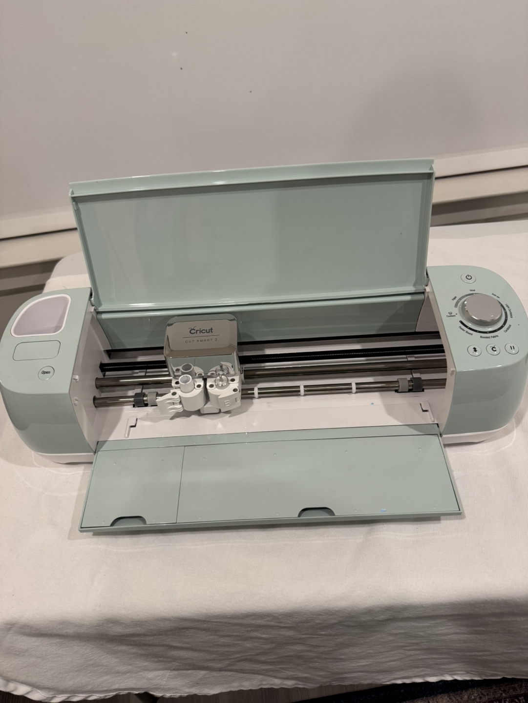 Cricut Explore Air 2 Smart Cutting Machine - photo 5