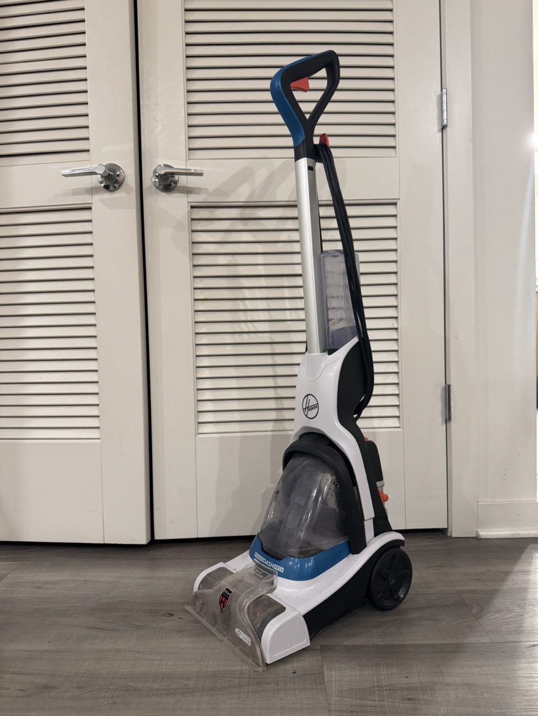 Hoover Upholstery Cleaning Machine