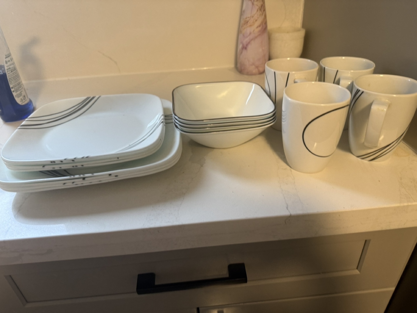 Corelle Simple Sketch 16-Piece Dinnerware Set - photo 2