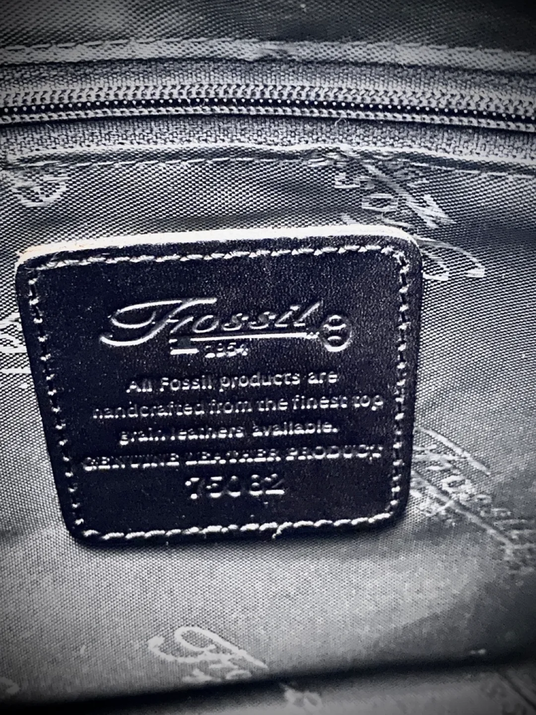 Fossil Black Leather Crossbody Bag image indicator(6)