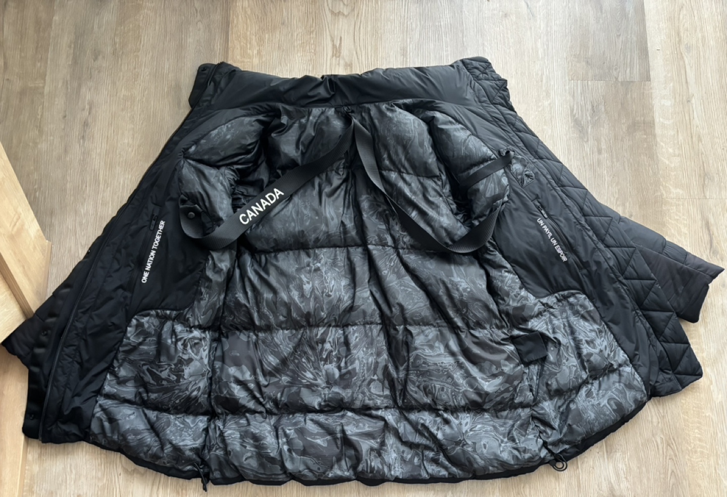 Lululemon x Canada Olympic Team Down Jacket - photo 3
