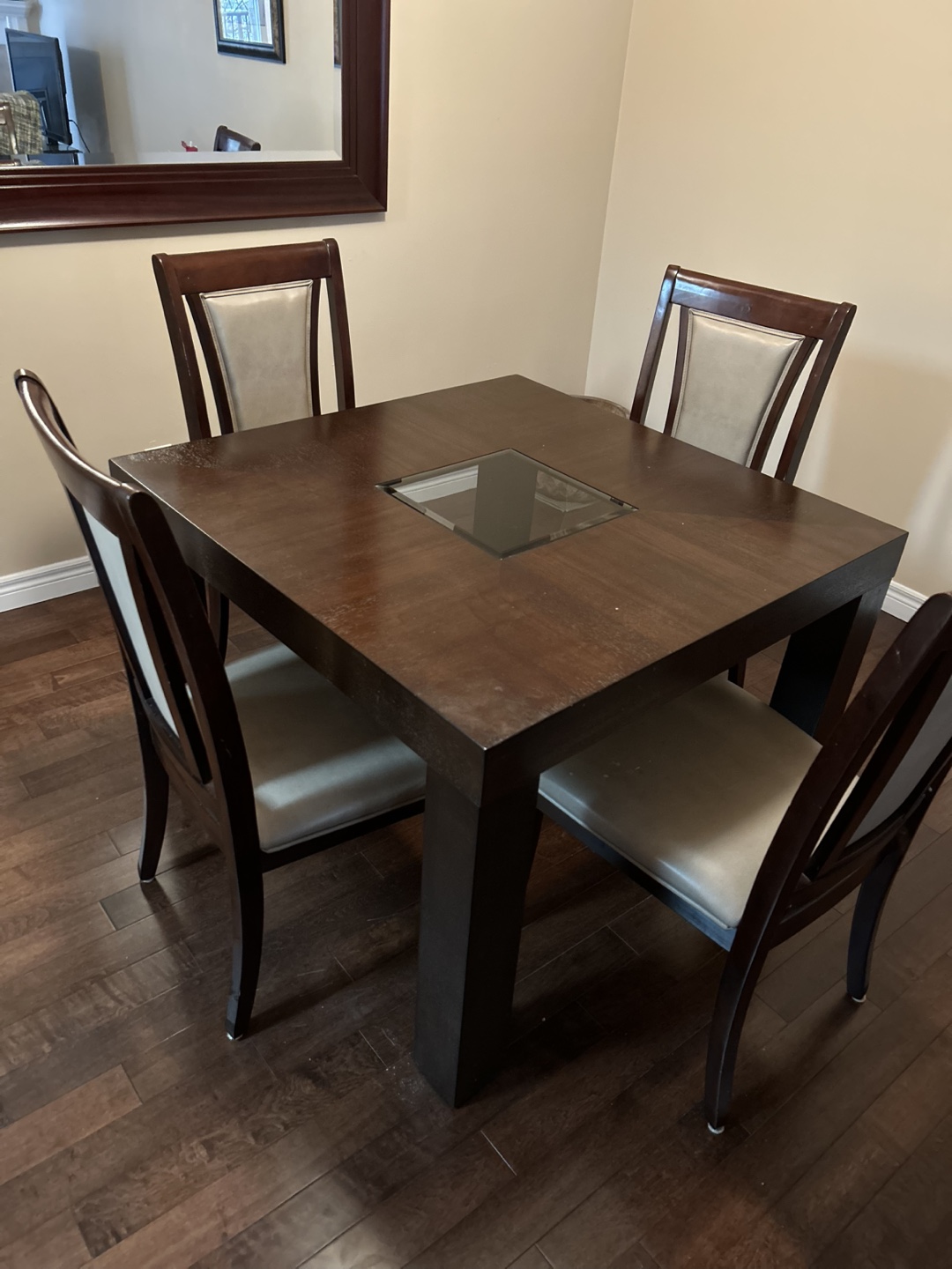 Square Dining Table with 4 Chairs