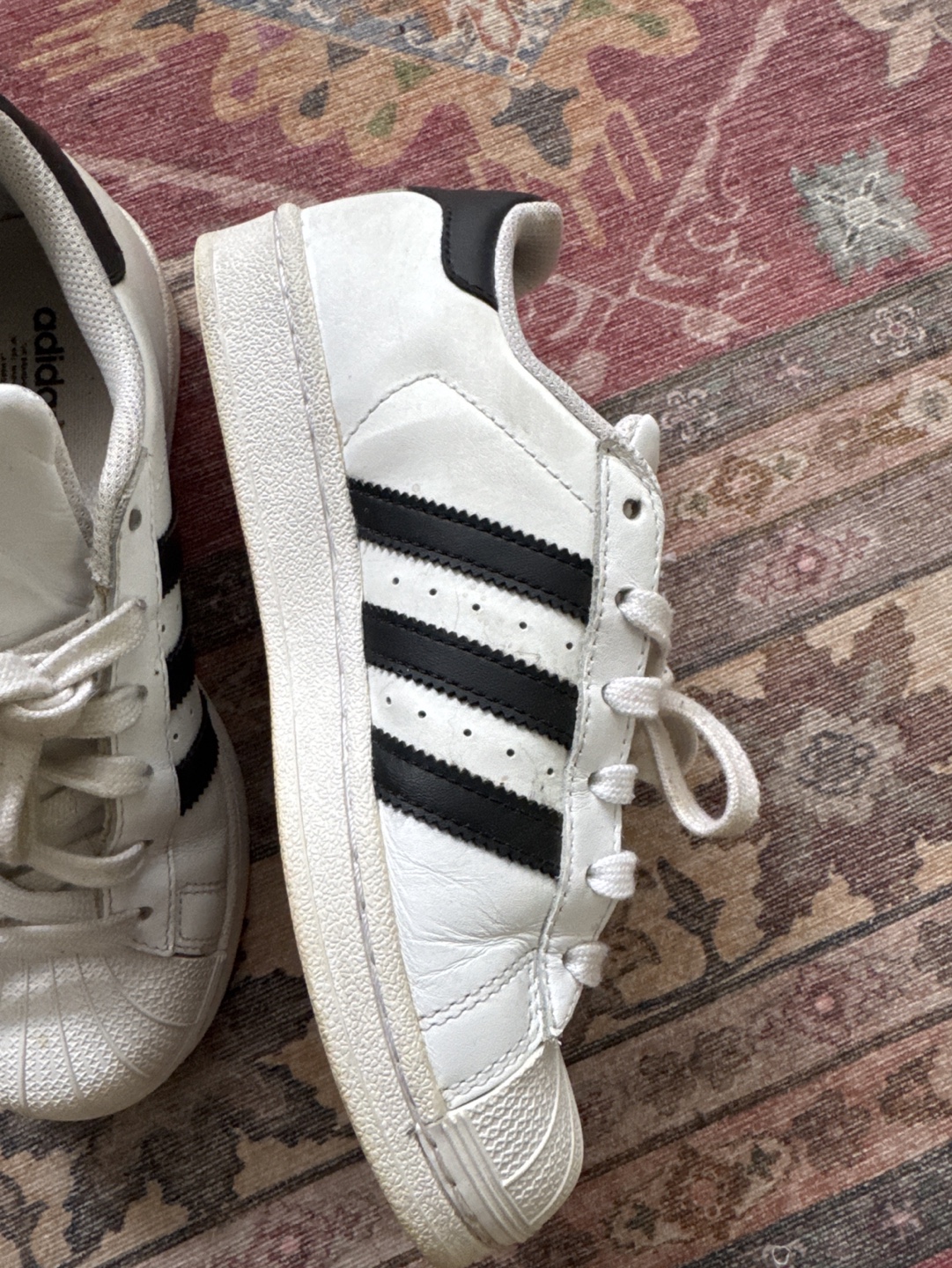 Adidas Superstar Shoes - Size 5 1/2 US - photo 2