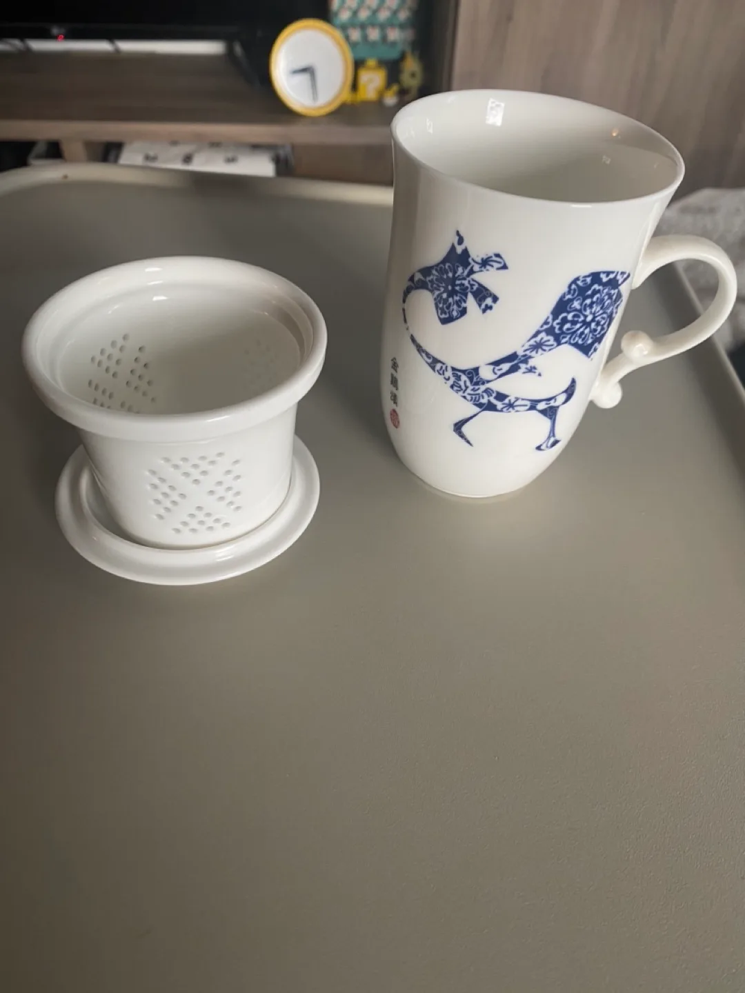 Unique Porcelain Tea Cup with Infuser image indicator(4)