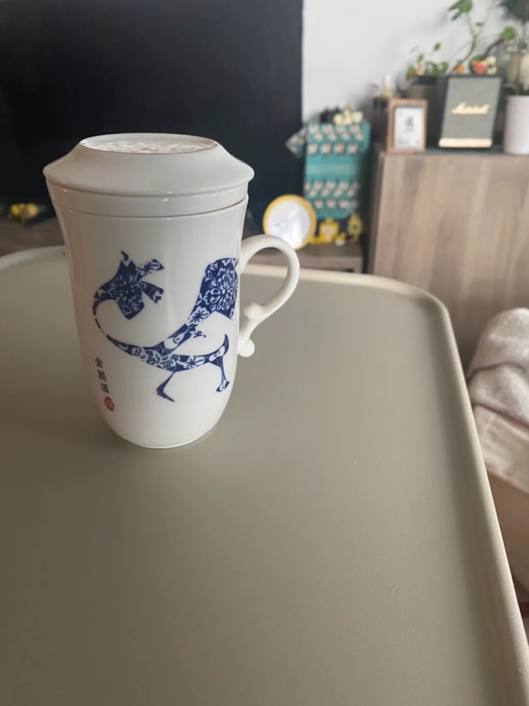 Unique Porcelain Tea Cup with Infuser image indicator(3)