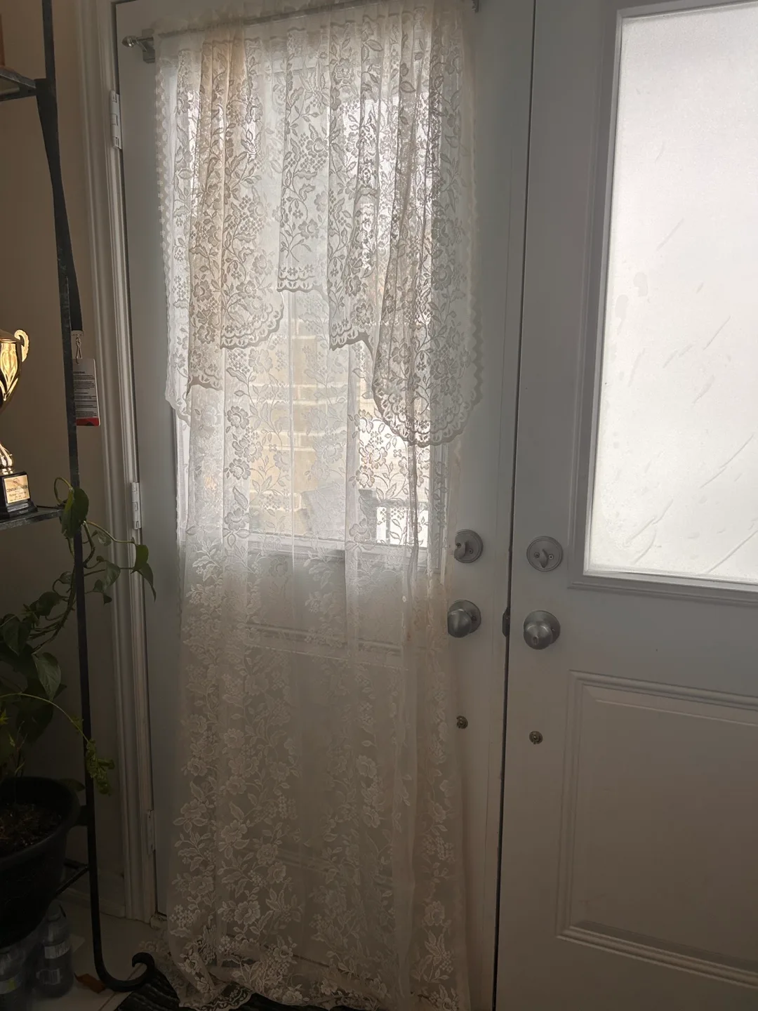 Elegant White Lace Door Curtain image indicator(2)