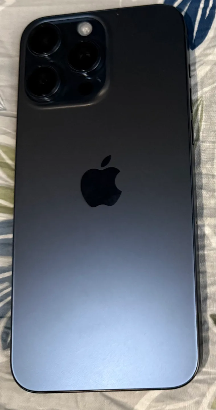 iphone 15 pro max 256gb blue titanium image indicator(3)