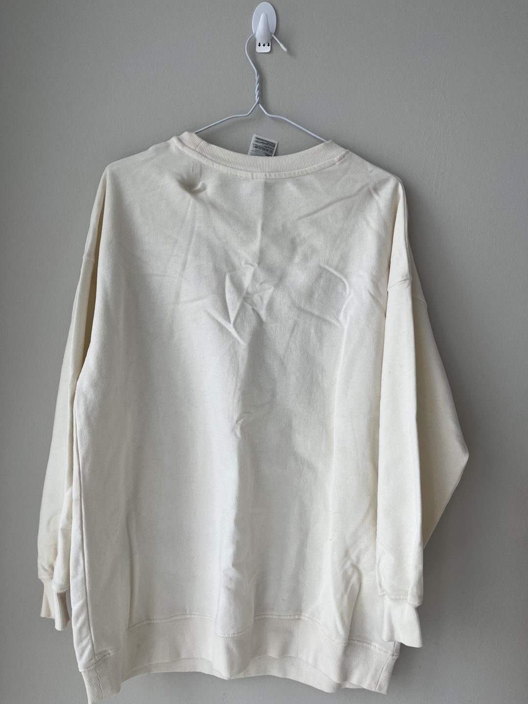 H&m Mickey Long Sweatshirt - photo 3