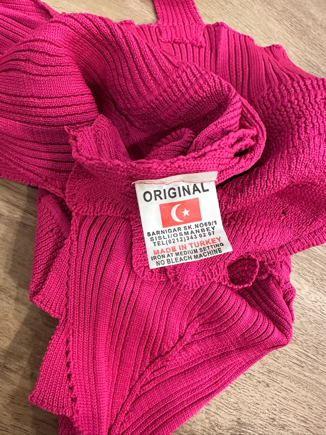 Pink Knitted Sleeveless Crop Top image indicator(3)