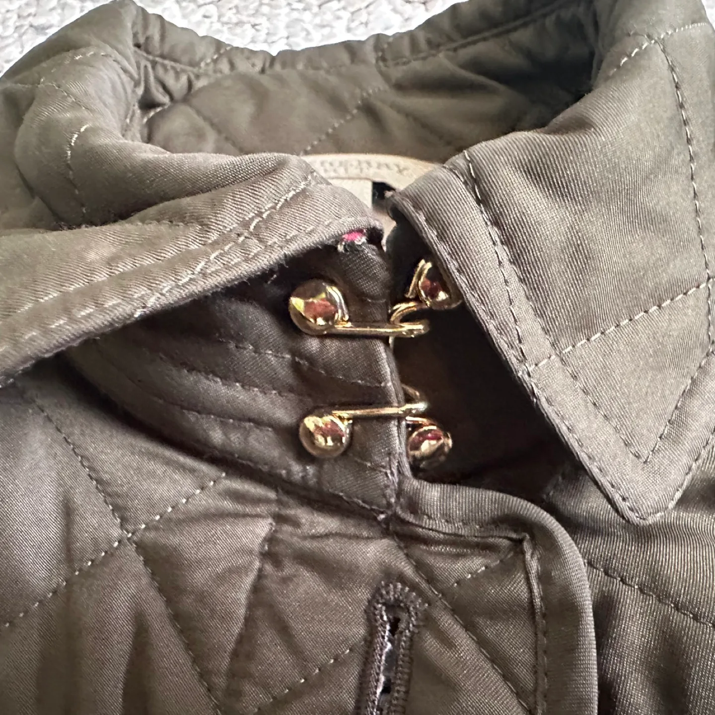 Burberry Brit Quilted Jacket - Olive Green XS image indicator(9)
