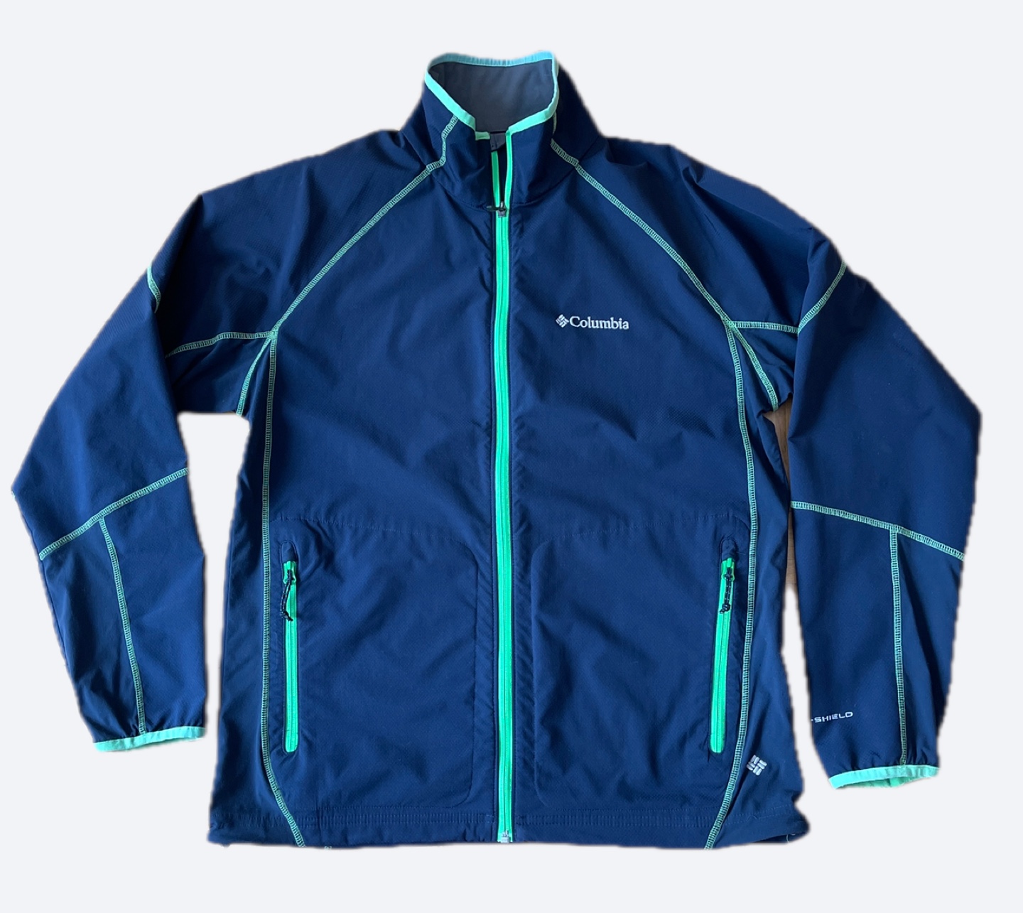 Columbia Men Size L Softshell Jacket