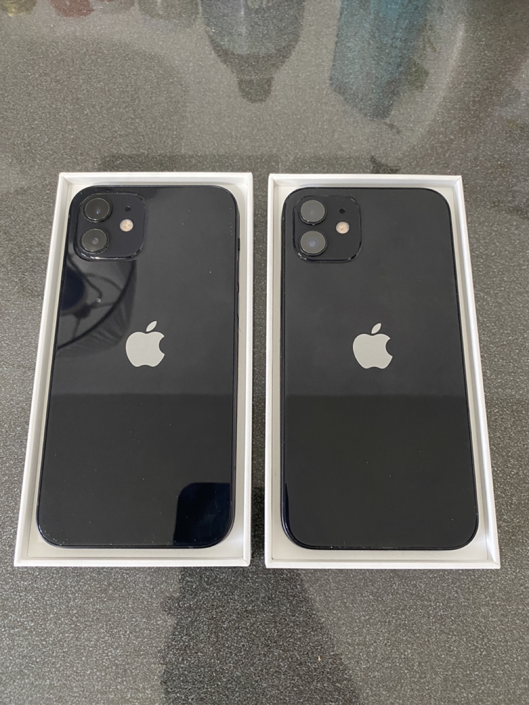 Black iPhone 12 64gb