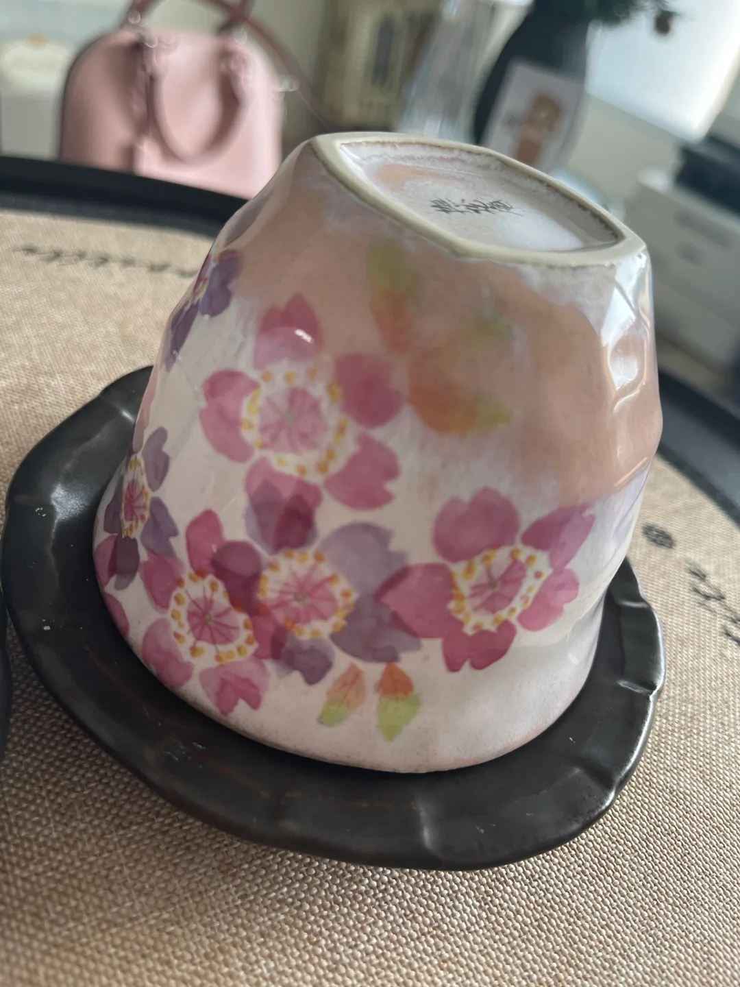 Set of Two Japanese Floral Teacups with Saucers image indicator(4)
