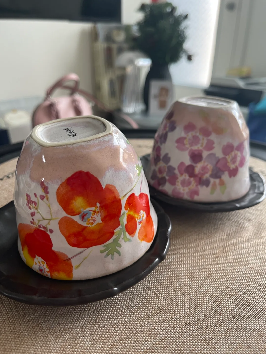 Set of Two Japanese Floral Teacups with Saucers image indicator(3)