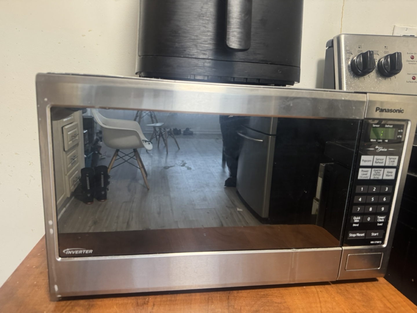 Panasonic NN-ST687S Inverter Microwave - photo 2