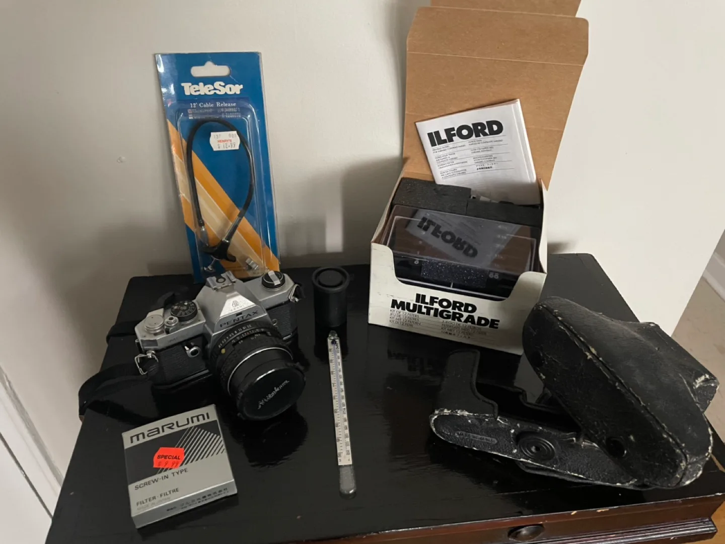 Pentax Camera Bundle image indicator(2)