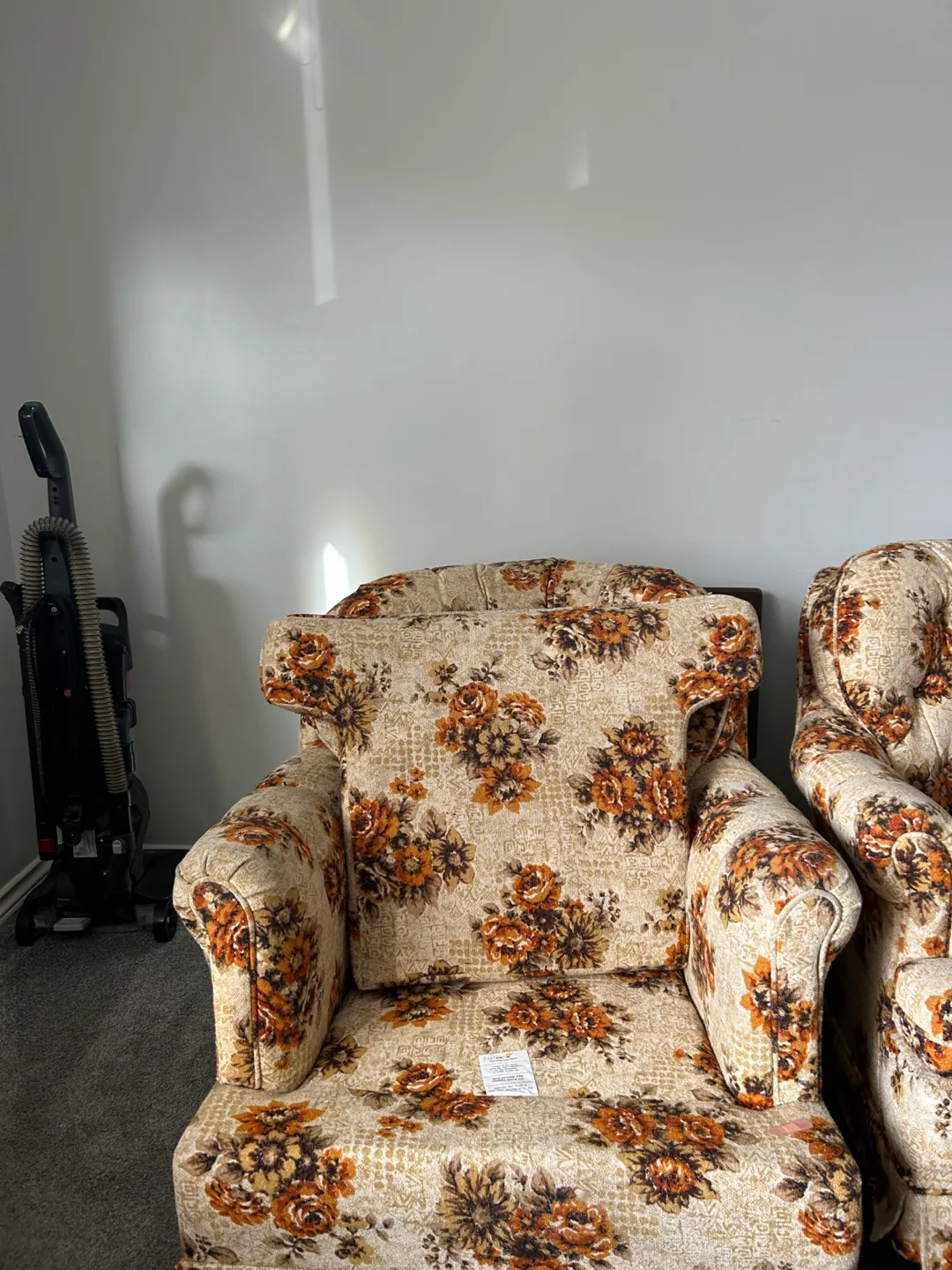 Vintage Floral Sofa and rocking chair image indicator(5)