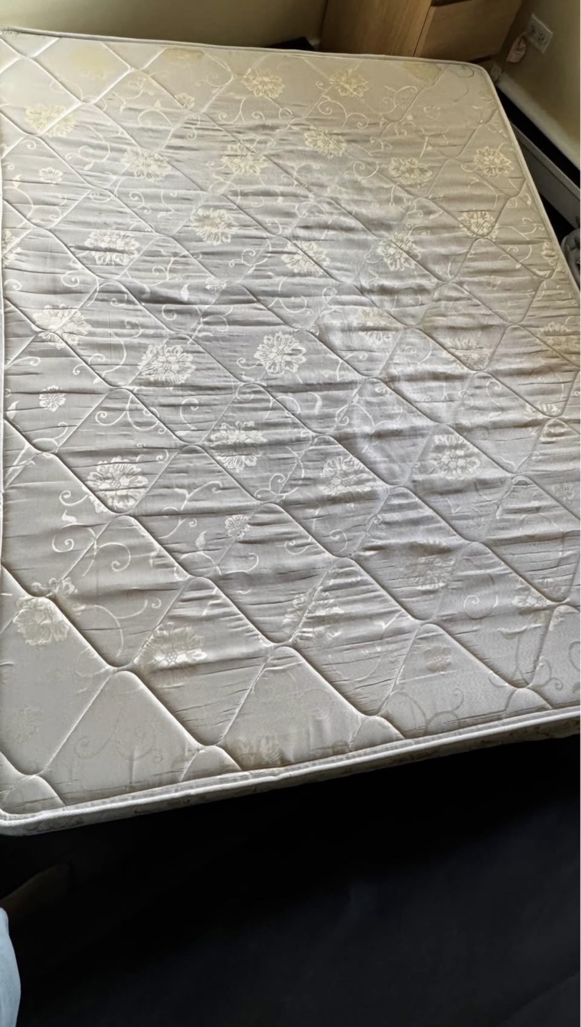 Queen Mattress - photo 2