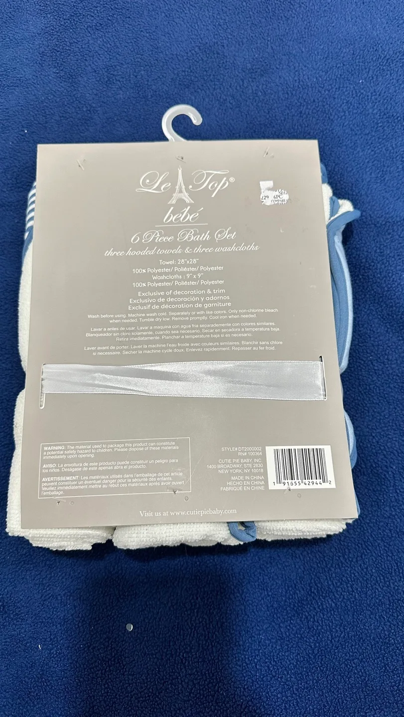 Le Top Bebe & Modern baby 3 Hooded towels  and 3 wash cloths image indicator(4)