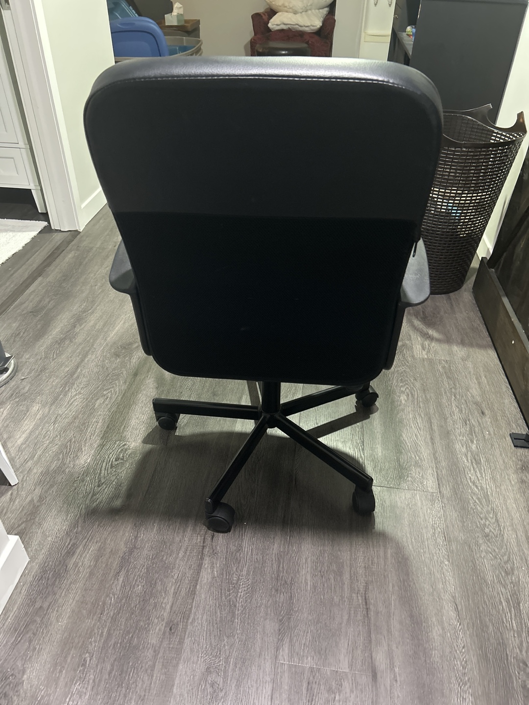 IKEA Black Office Chair - photo 3