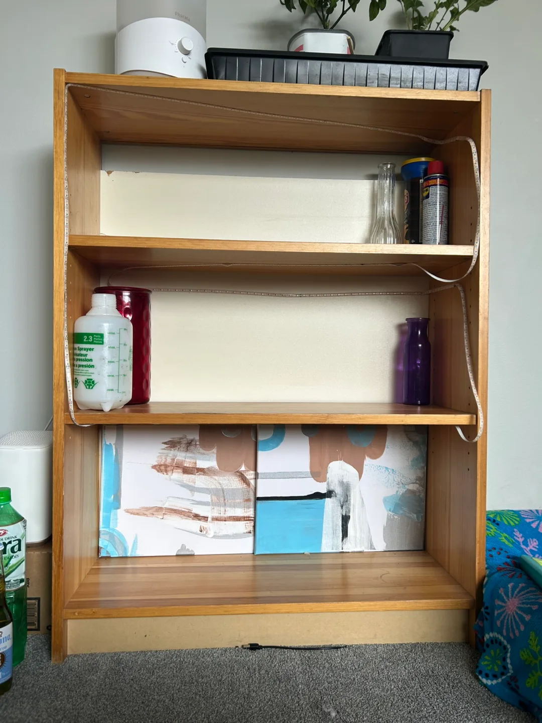 Three-shelf wooden bookcase image indicator(2)