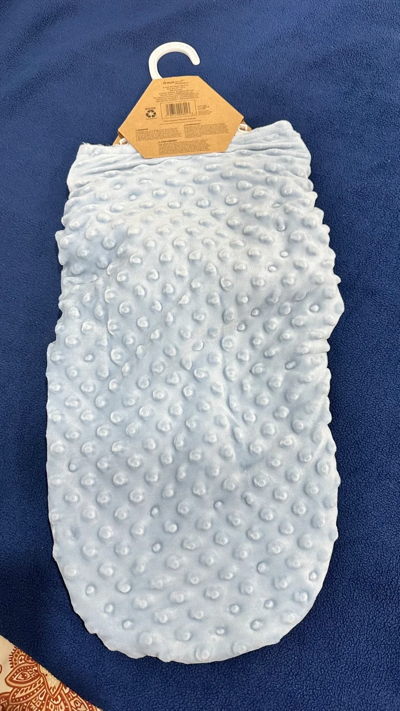 Dreamgrow Swaddle Wrap, Baby Blanket, Puppy Design image indicator(2)