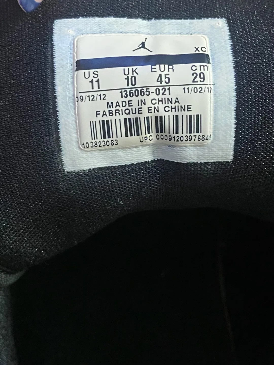 Air Jordan 1 Mid image indicator(4)