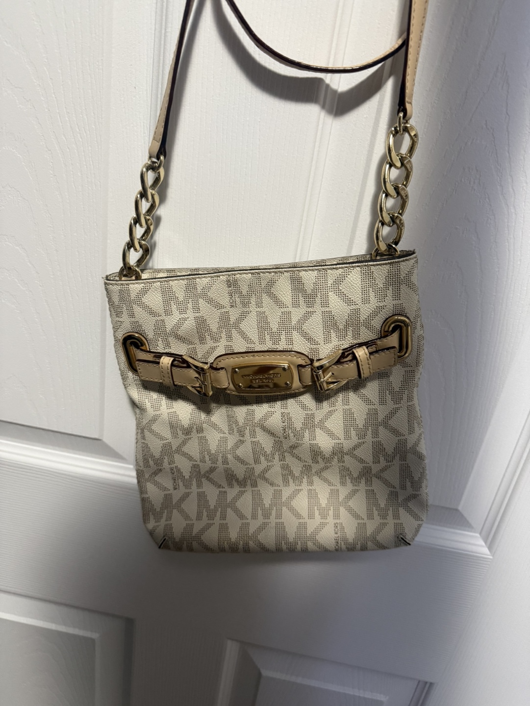Michael Kors Beige Crossbody Bag - photo 2