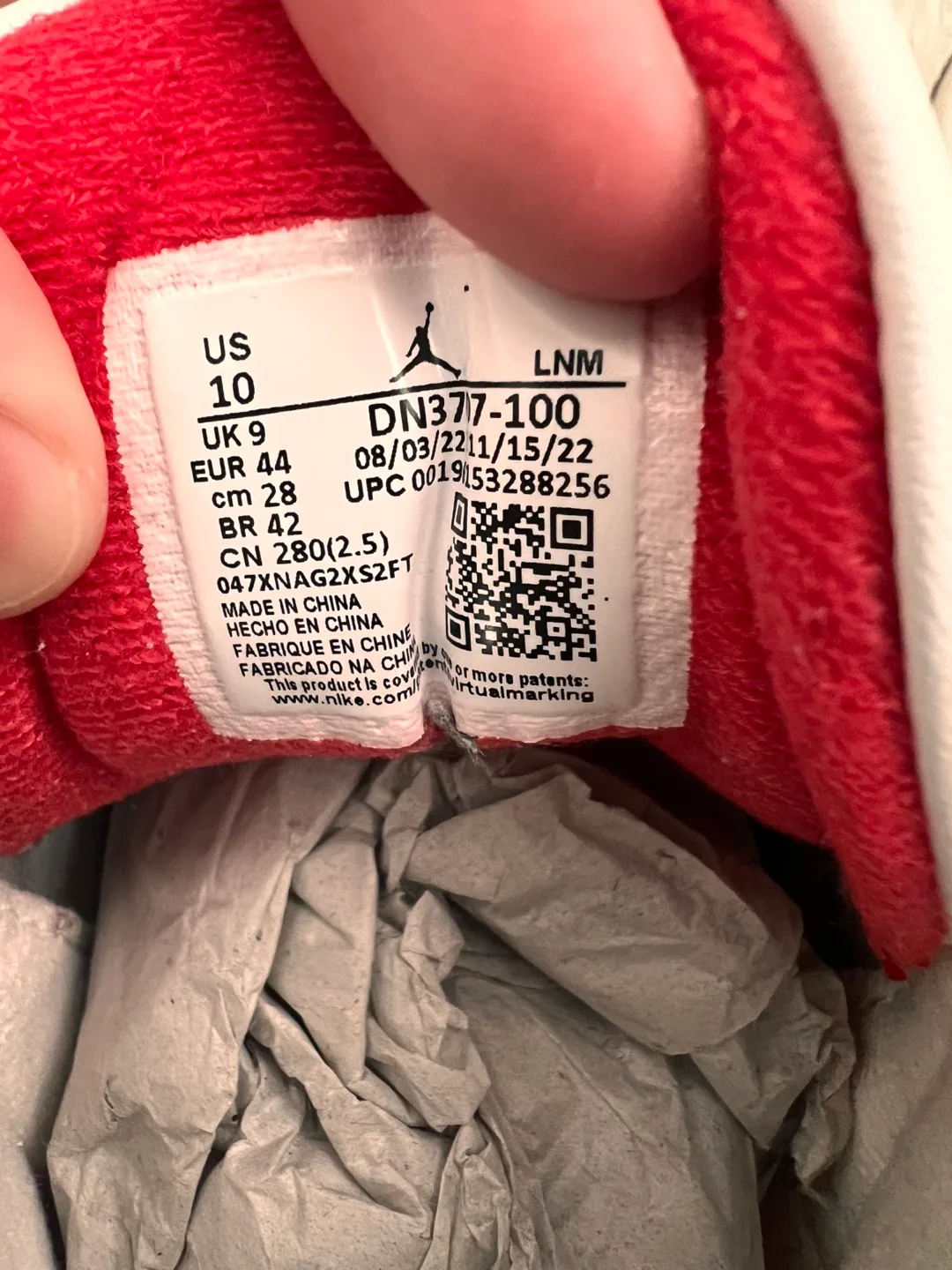 Jordan 3 Retro White Cement Reimagined image indicator(4)