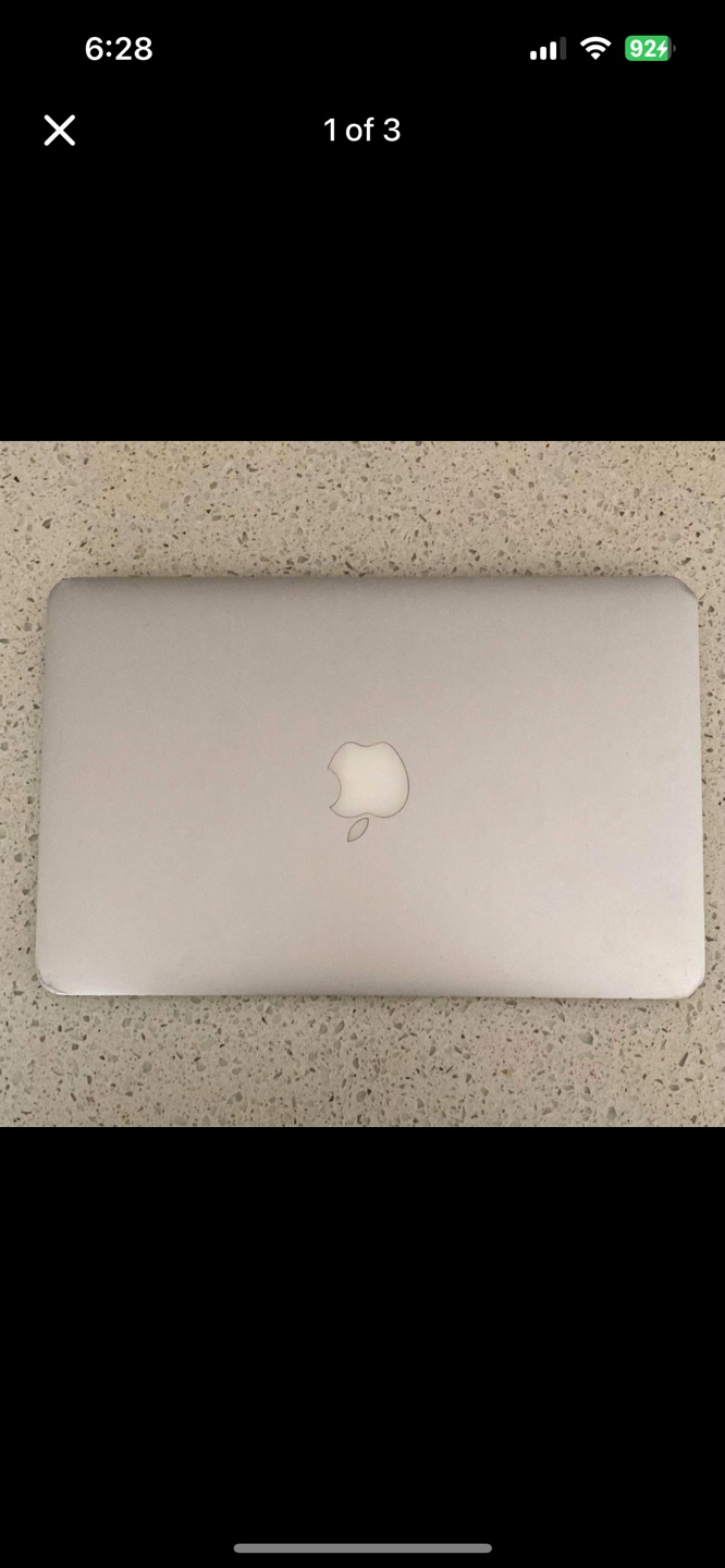 MacBook Air - photo 2