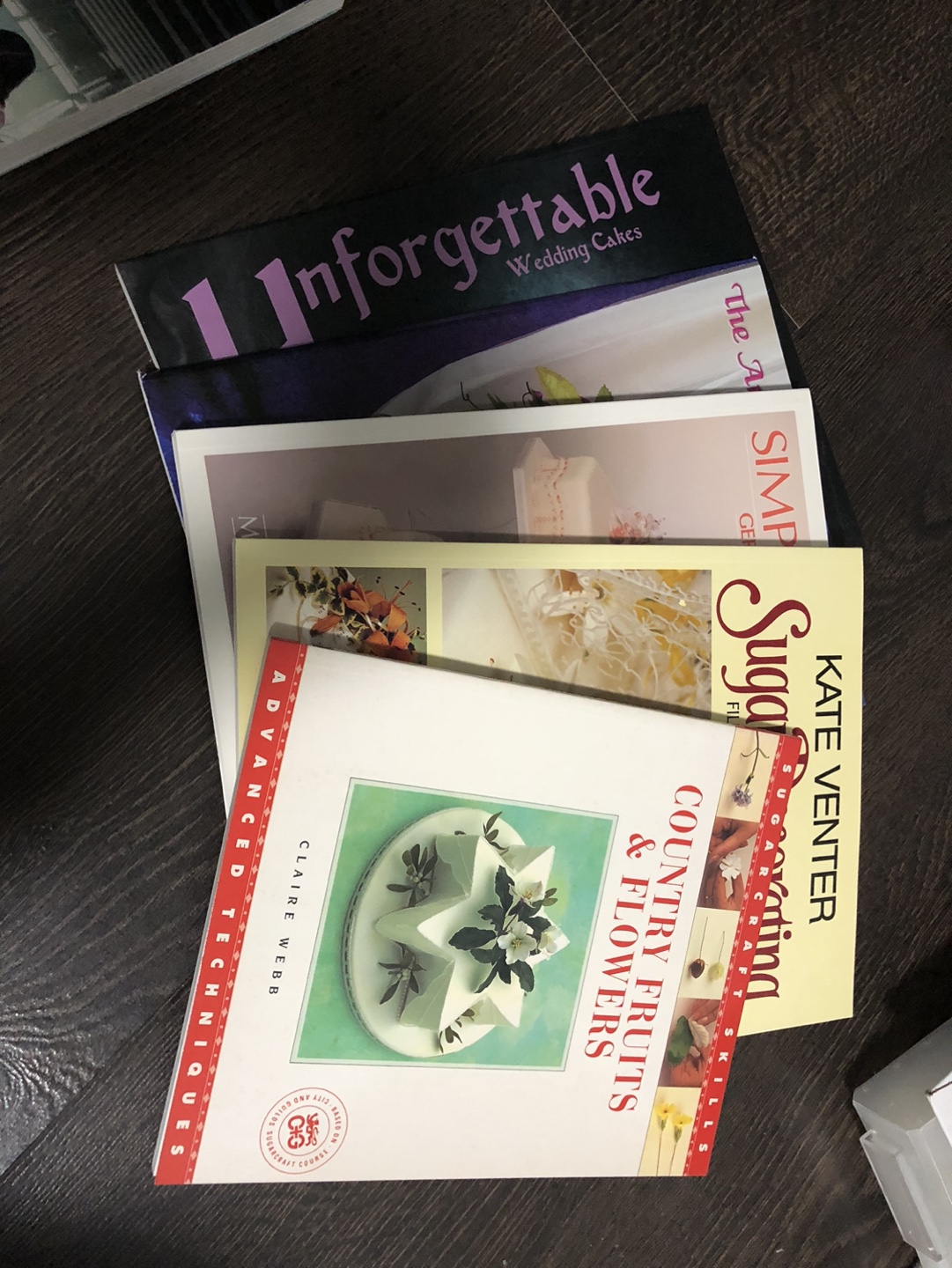Cake Decorating Books Bundle