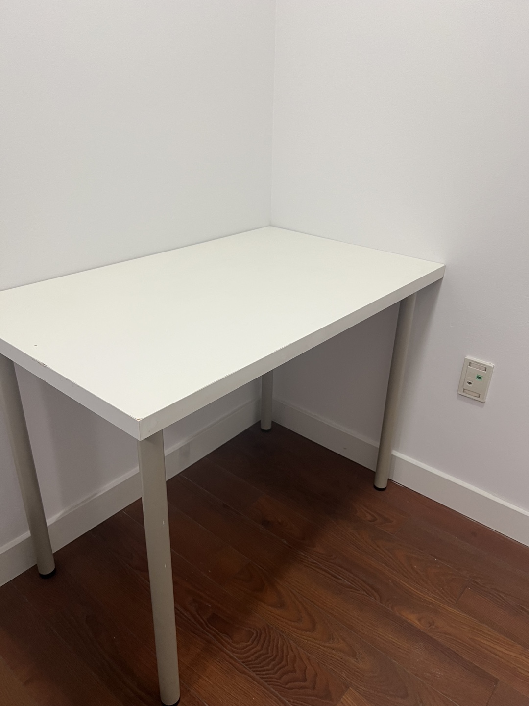 White Desk