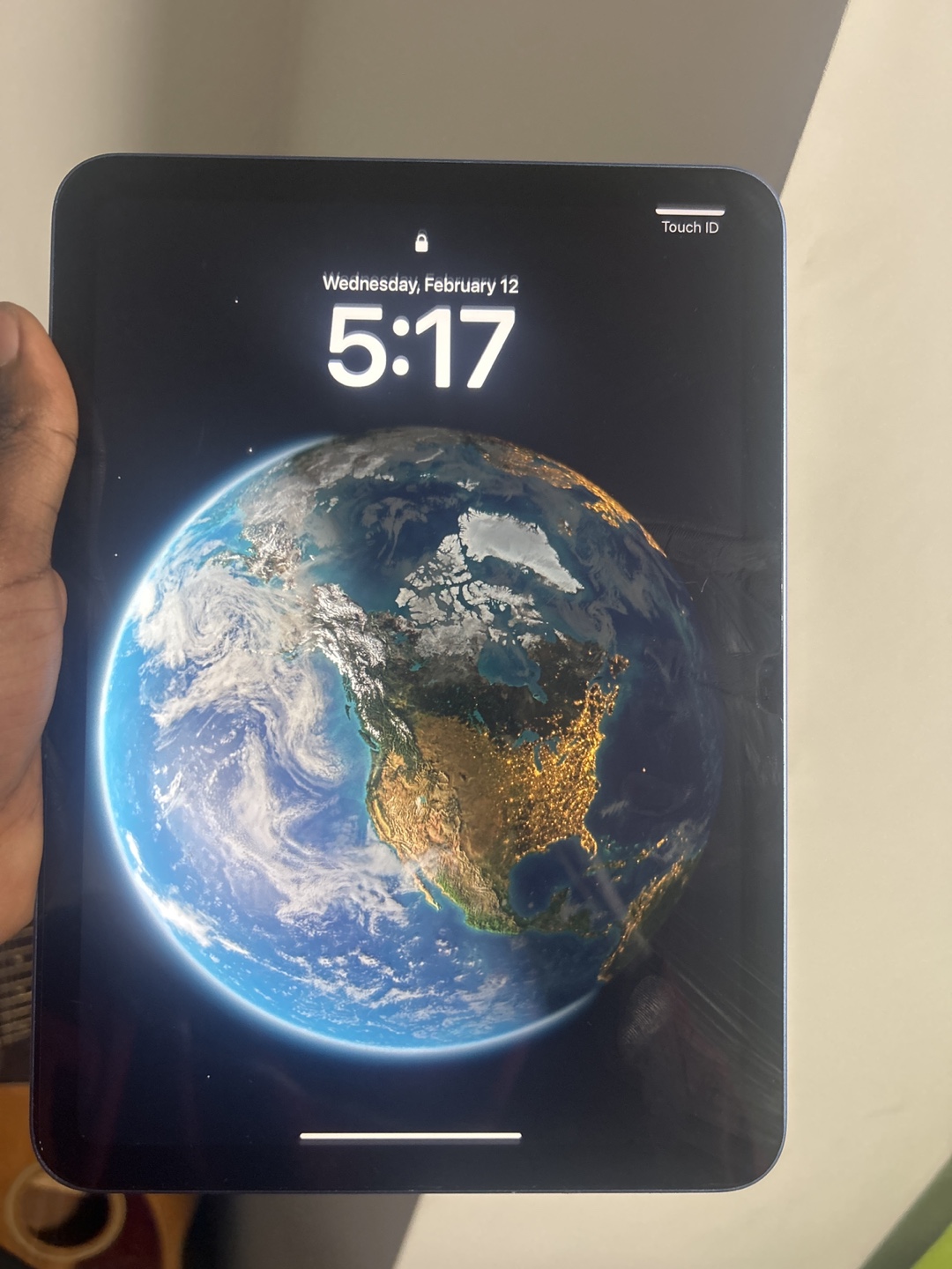 iPad 10th gen - photo 2