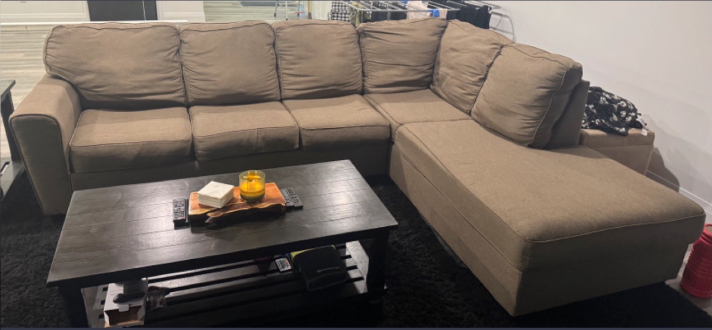Brown 2 piece sectional
