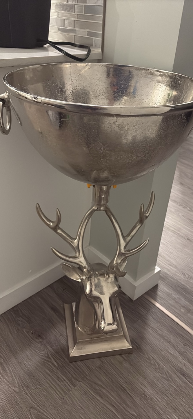 Silver Deer Head Champaign bowl