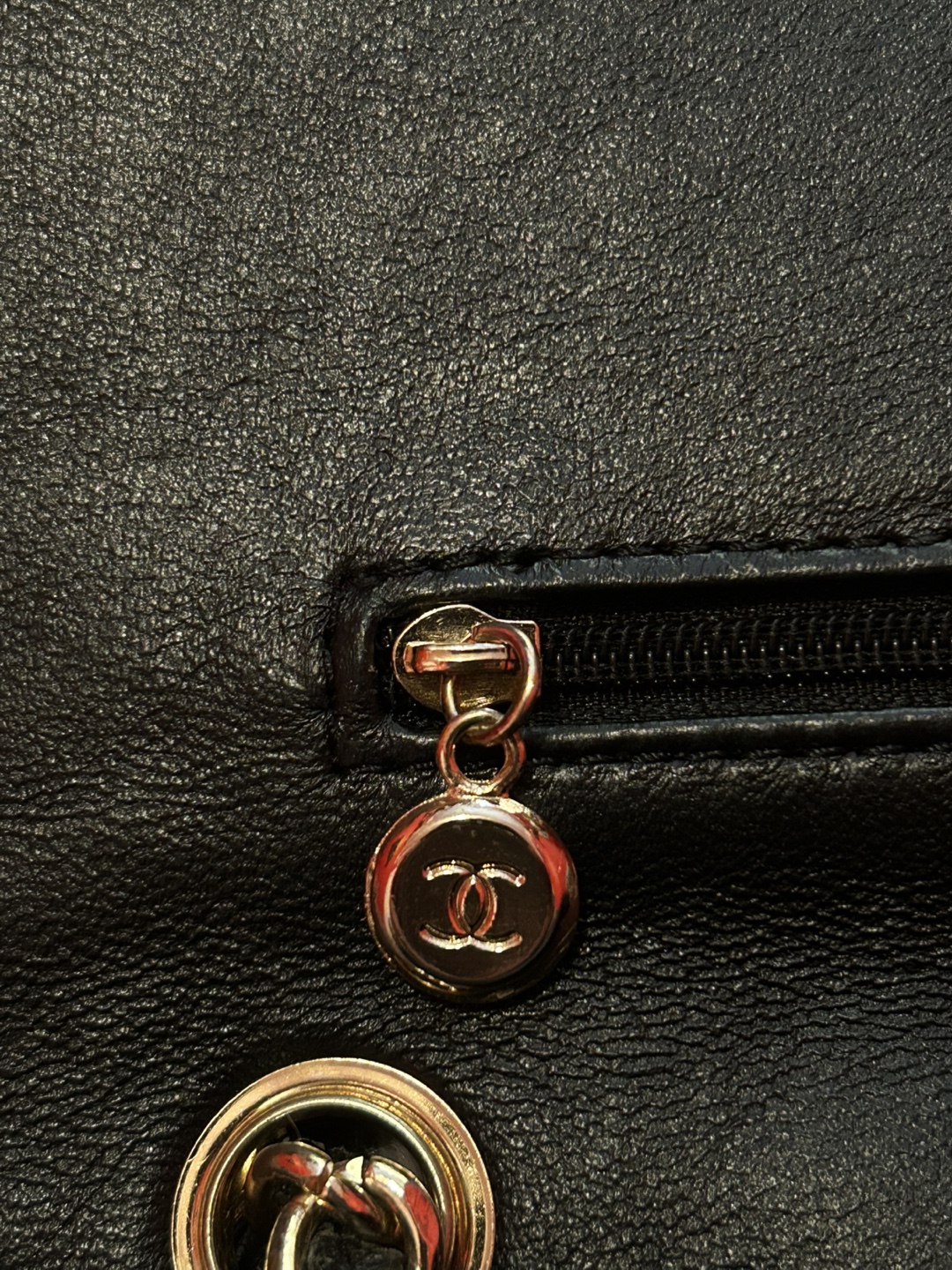 Chanel Classic Double Flap Bag - photo 5