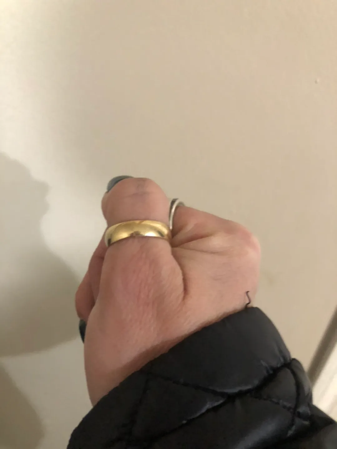 Gold Wedding Band image indicator(3)