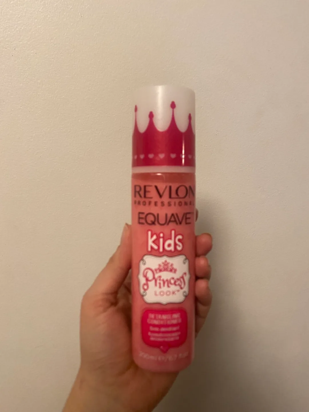 Revlon Kids Princess Look Detangling Conditioner image indicator(2)