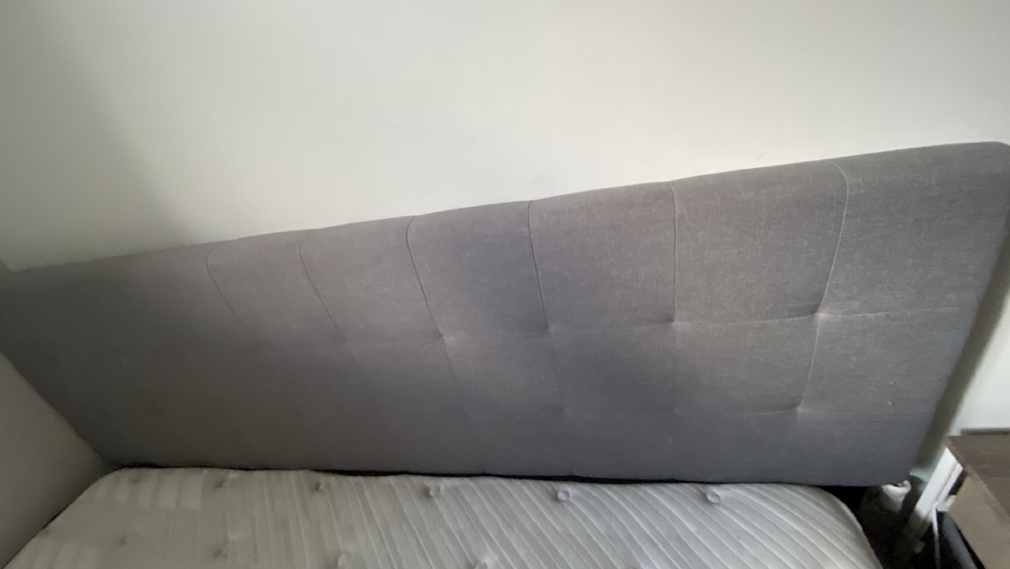 Sealy Posturepedic King Mattress and Platform Bed Frame - photo 4