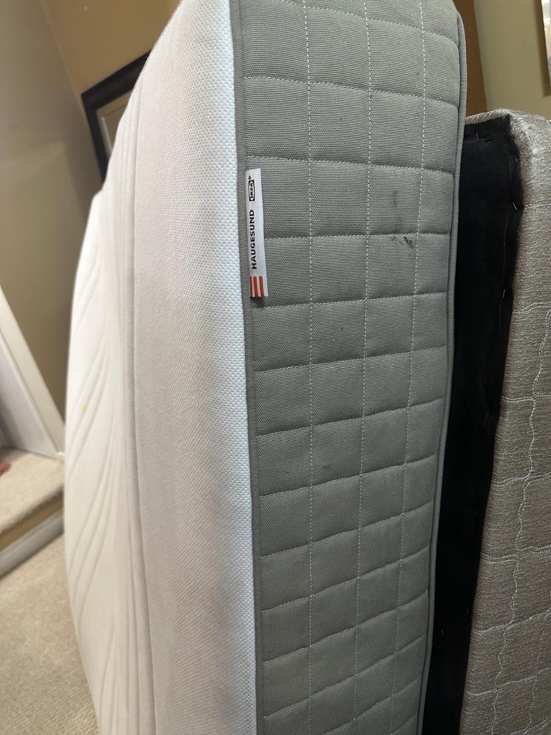 IKEA HUVUDSÄNG Queen Size Mattress - photo 2