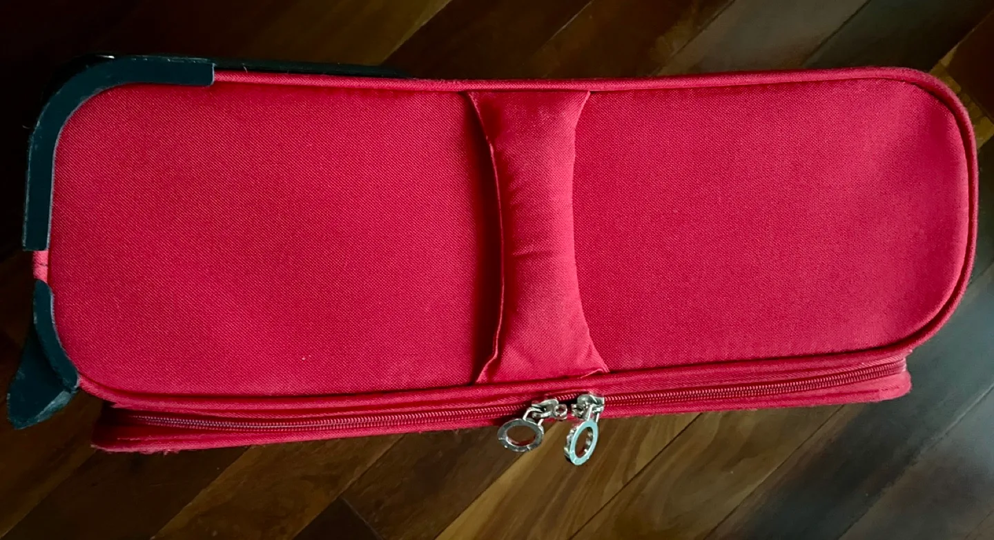 ELLE Carry-On Suitcase - Red image indicator(7)