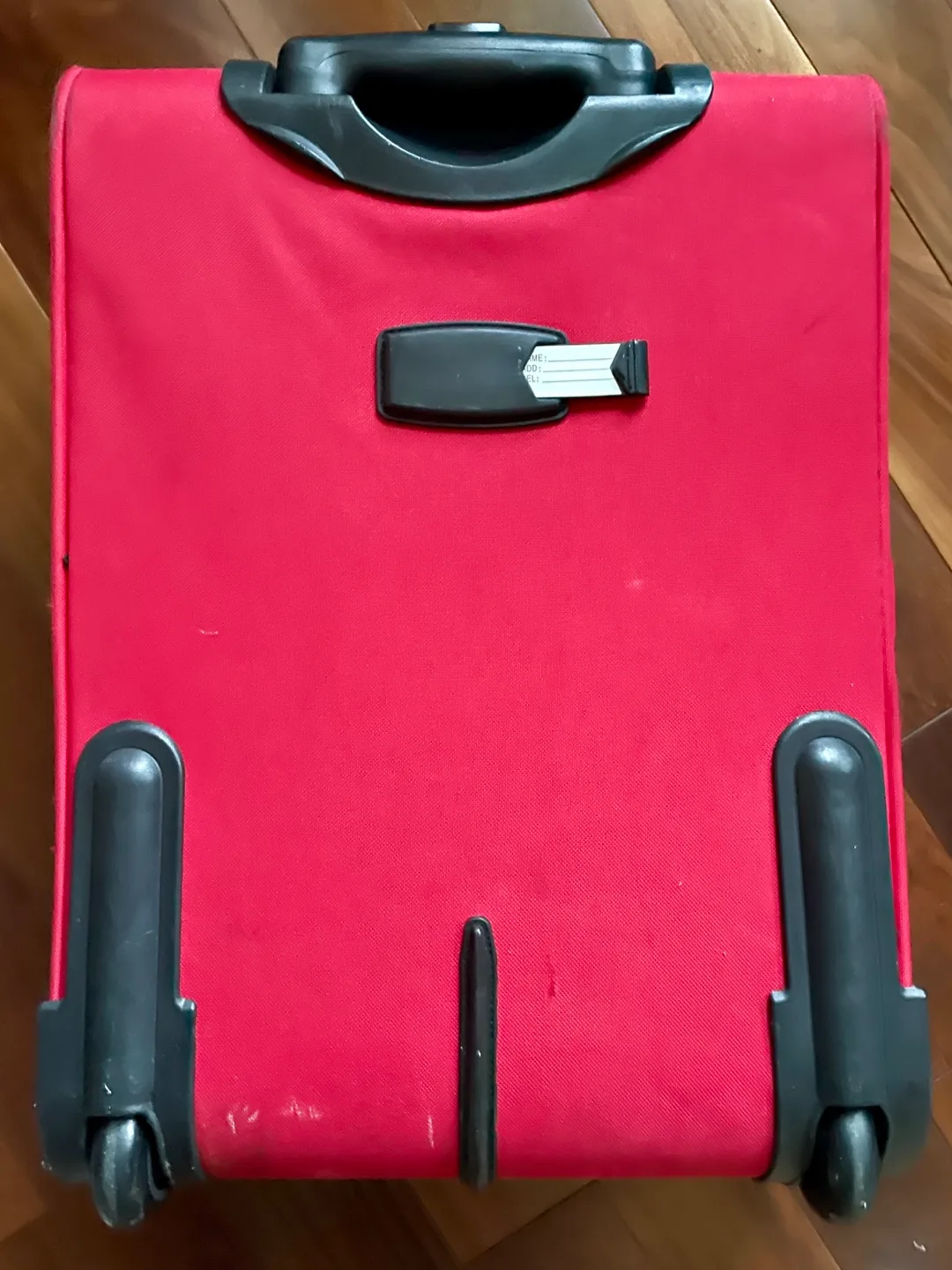 ELLE Carry-On Suitcase - Red image indicator(2)