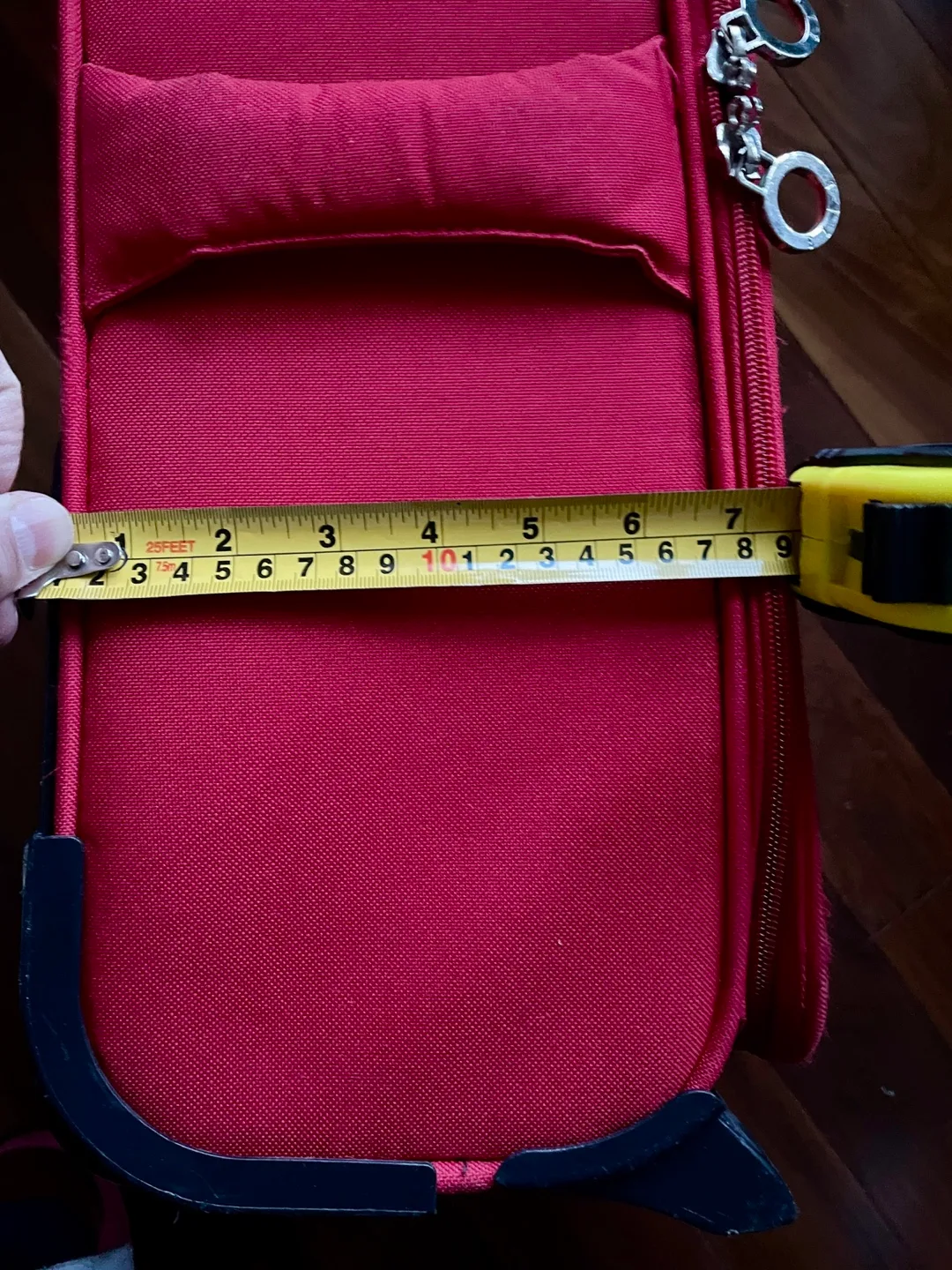 ELLE Carry-On Suitcase - Red image indicator(10)