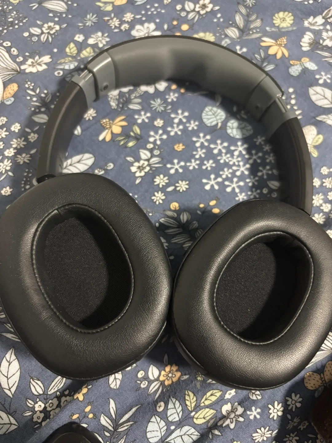 Skullcandy Crusher Evo Wireless Headphones image indicator(5)