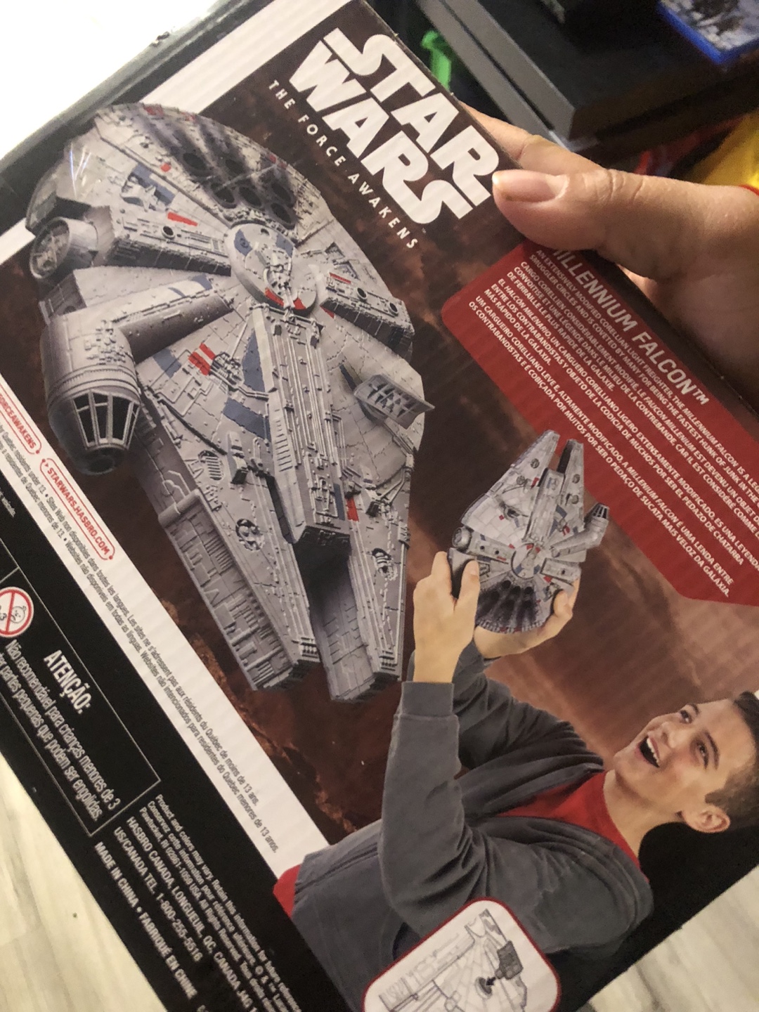 Star Wars The Force Awakens Millennium Falcon RC Airplane
