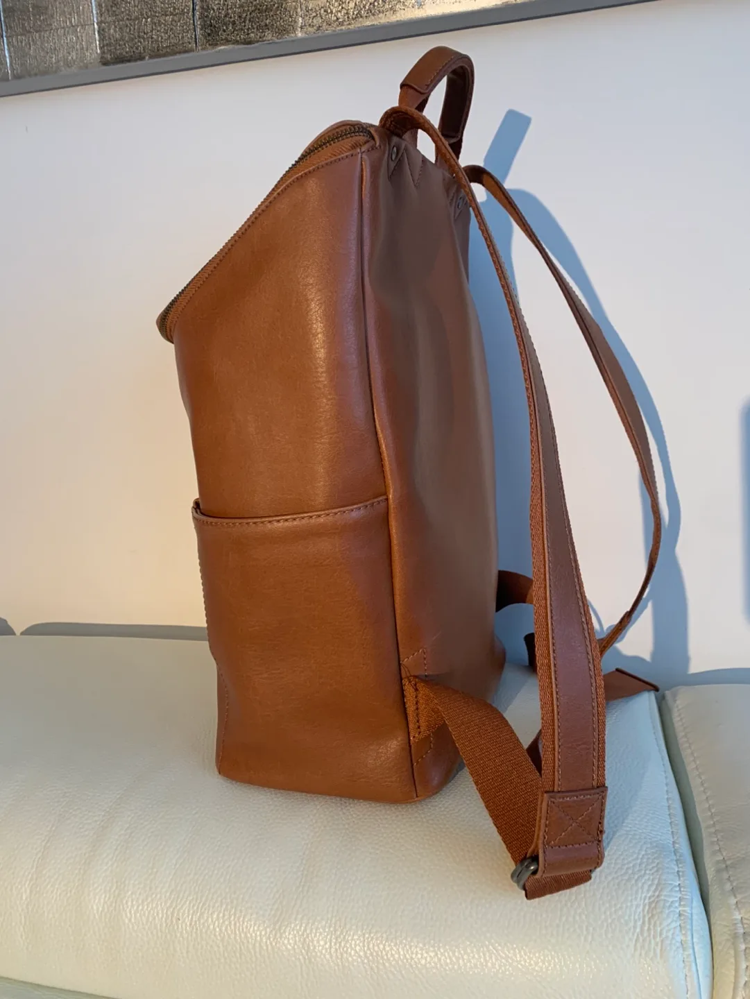 Matt & Nat DEAN-Vegan Leather Backpack image indicator(4)
