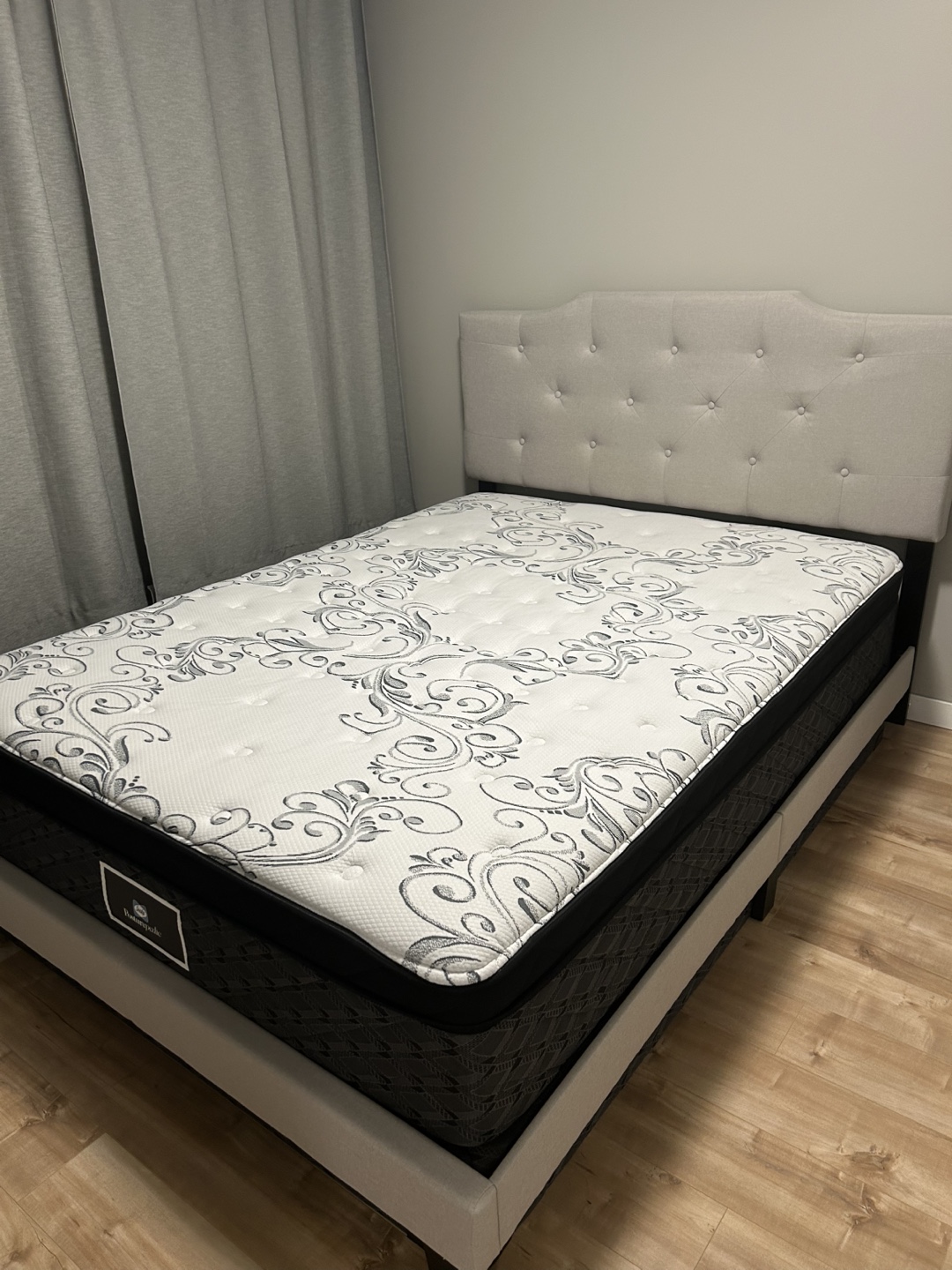Sealy Posturepedic Mattress and Headboard Set