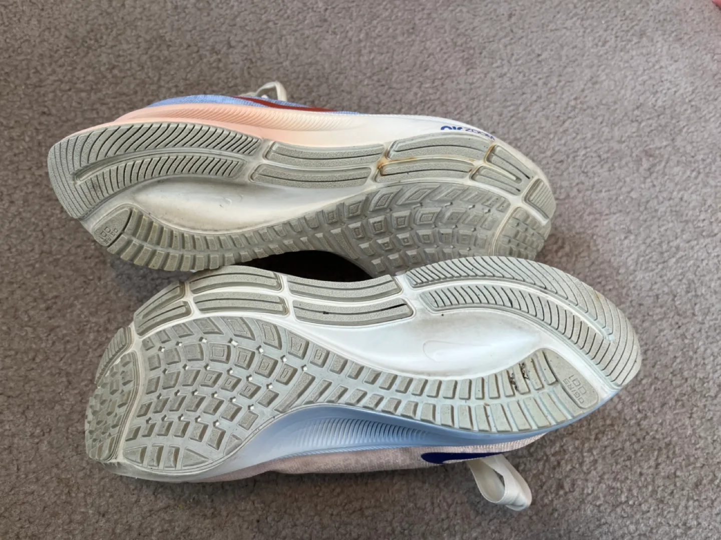 Nike Air Zoom Pegasus 37 Size 7US image indicator(5)